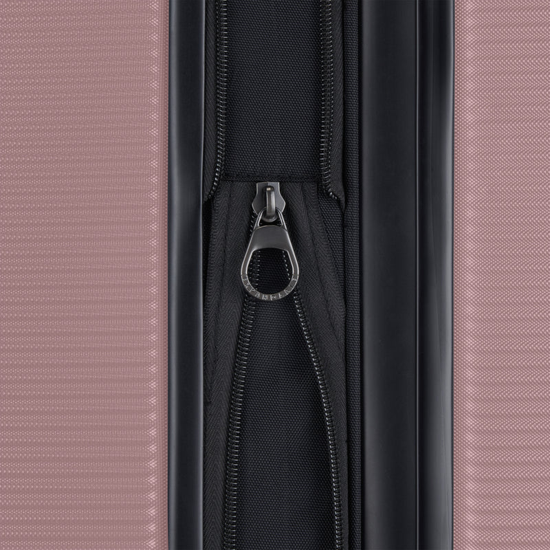 Wellington Check-In Medium