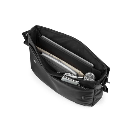 Buy Sac messager Contrast  in Noir for $100.00 in Canada - Image 4