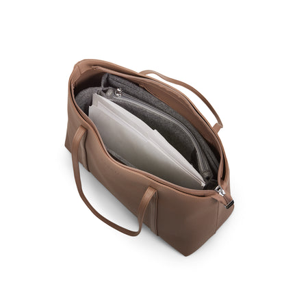 Buy Pure Sac Fourre-Tout in Taupe for $100.00 in Canada - Image 3