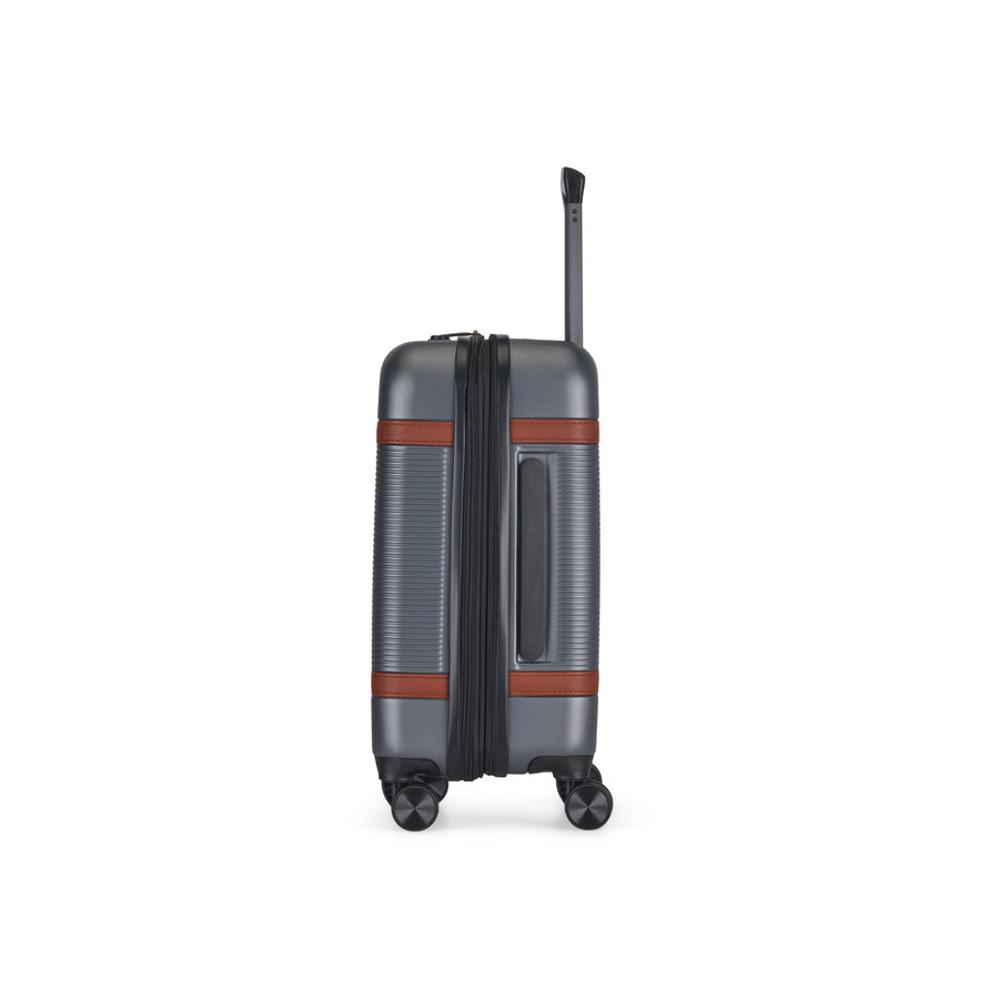 Wellington Carry-On