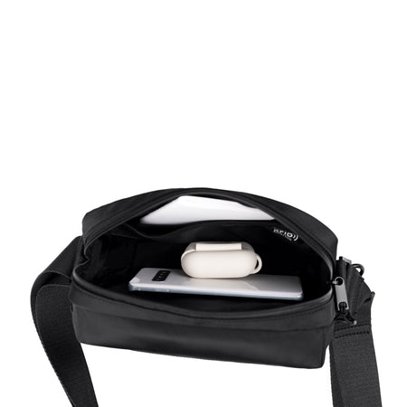 Buy Downtown Essentials Sac bandoulière  in Noir for $29.99 in Canada - Image 4