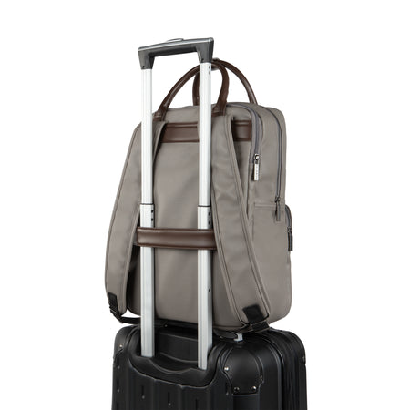 Buy Sac à dos Contrast  in Gris for $120.00 in Canada - Image 24