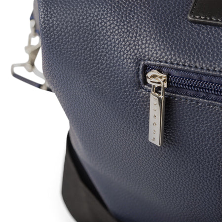 Buy Sac de voyage Contrast  in Marine for $110.00 in Canada - Image 20