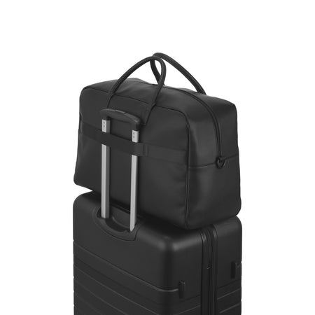 Buy Sac Duffel Lisbon in Noir for $80.00 in Canada - Image 4