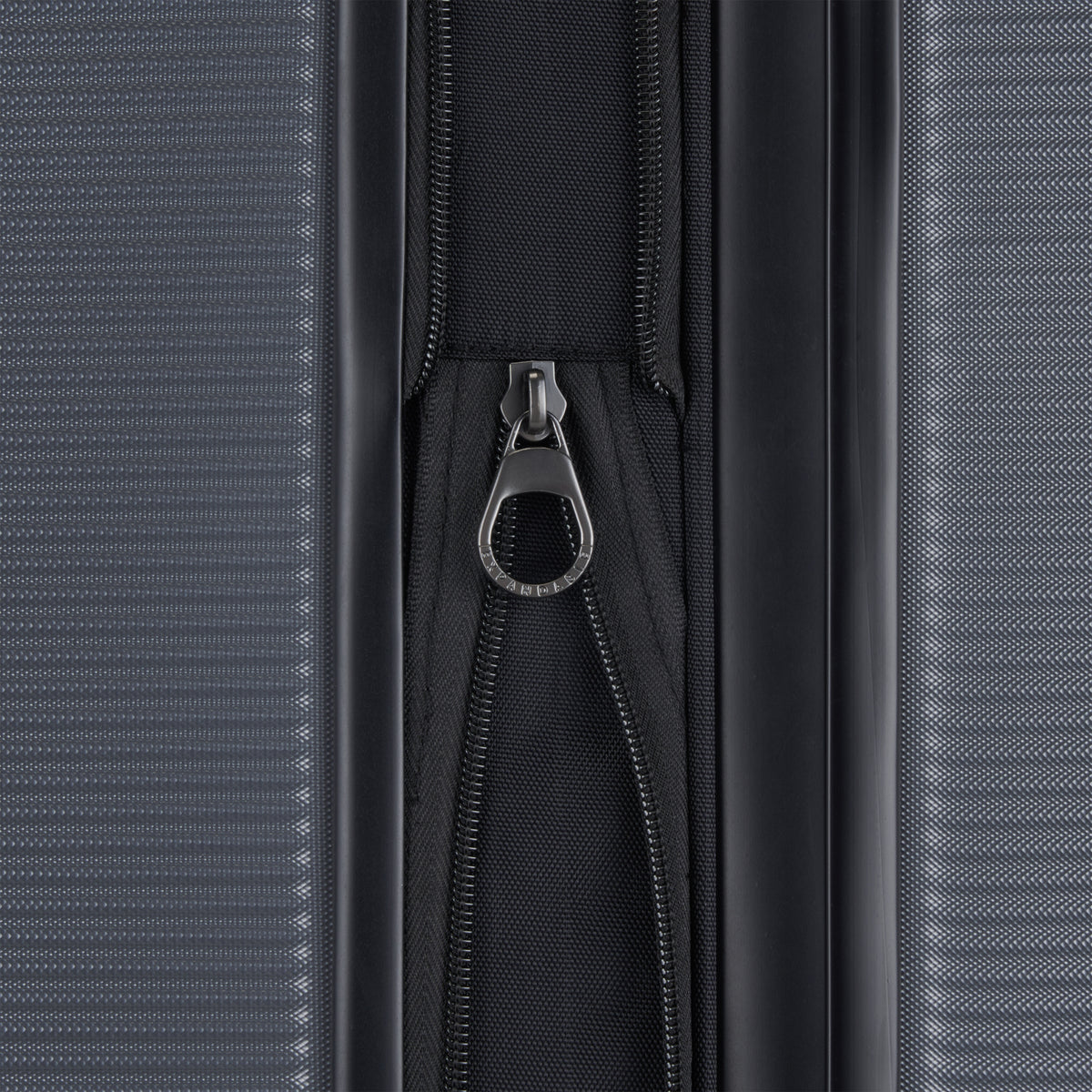 Wellington Carry-On