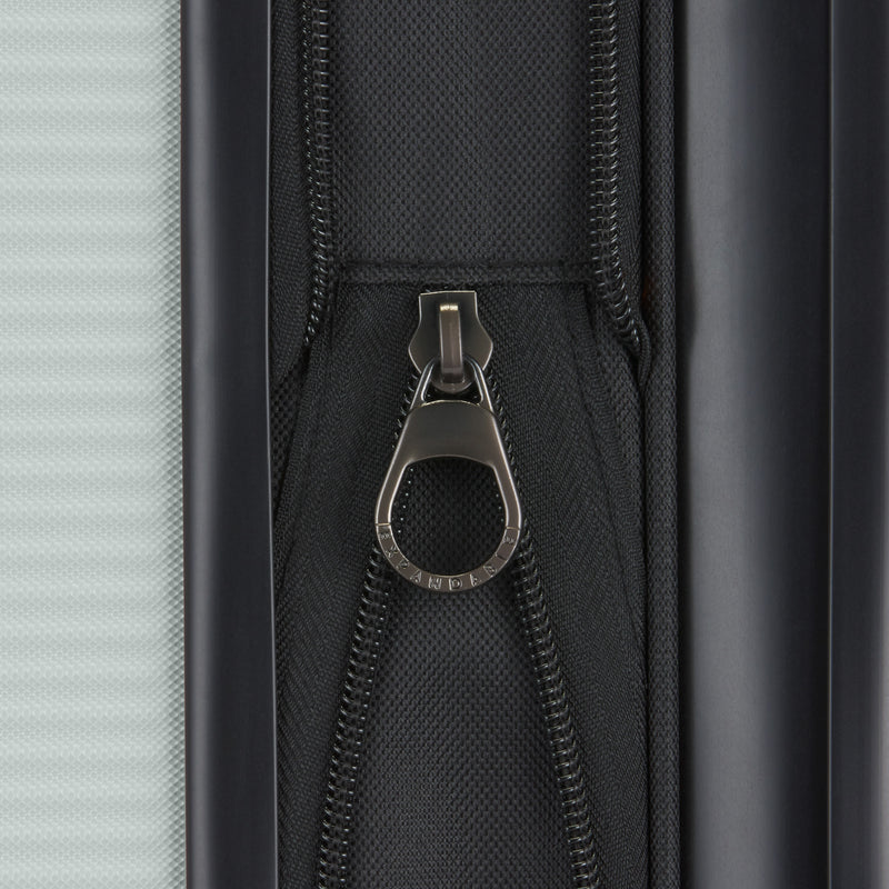 Wellington Check-In Medium