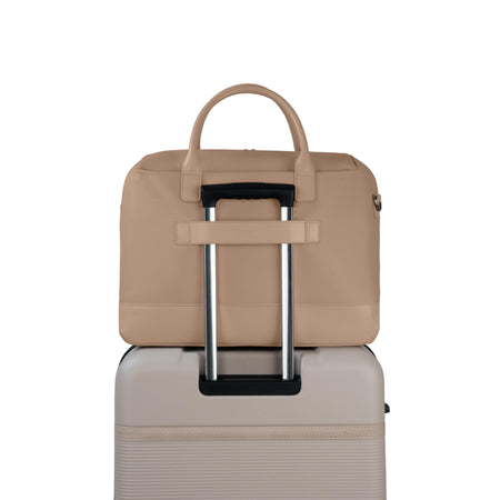 Buy Wellington Duffle in Cookie for $160.00 in Canada - Image 24