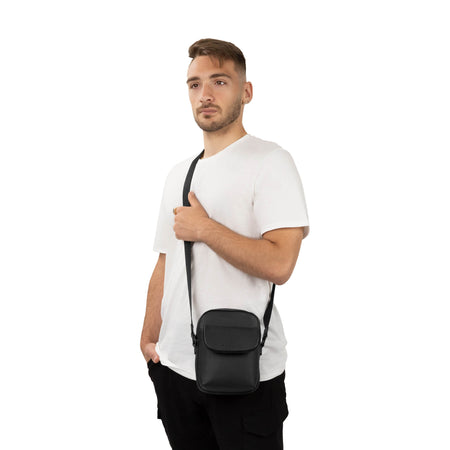 Buy Sac bandoulière central in Noir for $40.00 in Canada - Image 4
