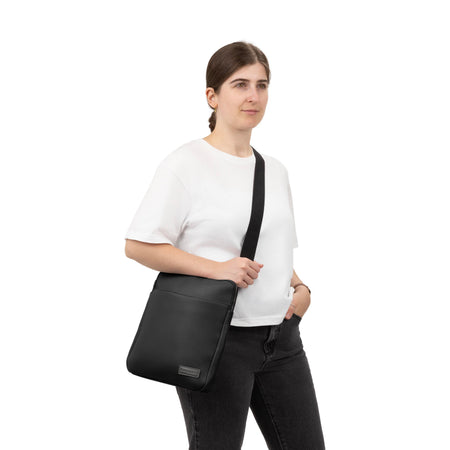 Buy Sac à bandoulière Contrast  in Noir for $60.00 in Canada - Image 6