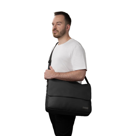 Buy Sac messager Contrast  in Gris for $100.00 in Canada - Image 8