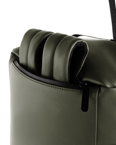 Buy Core Duffle Bag in Khaki for $160.00 in Canada - Image 14